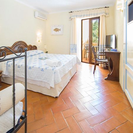 Hotel Colonna San Marco Porto Rotondo Exteriör bild