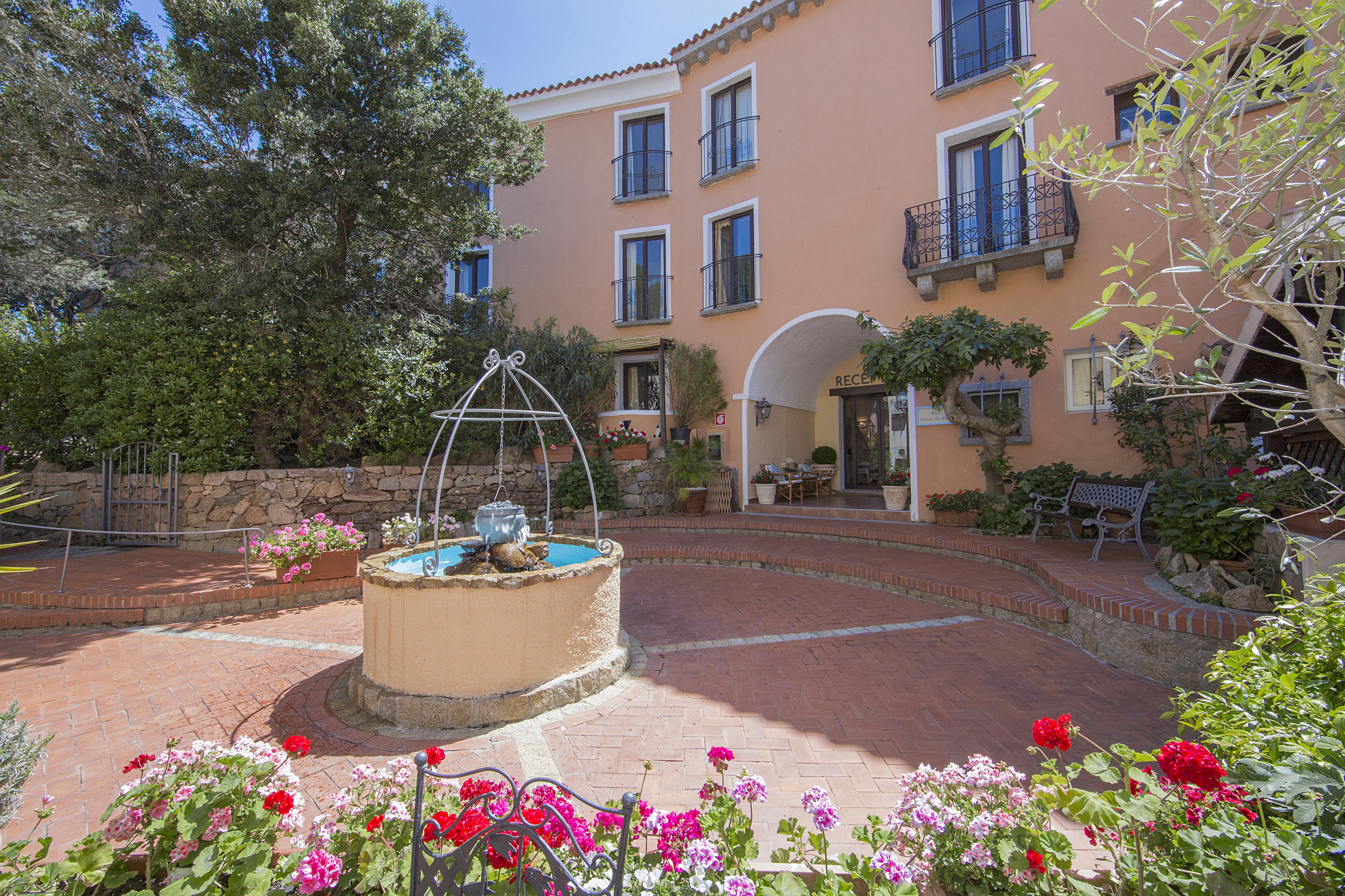 Hotel Colonna San Marco Porto Rotondo Exteriör bild